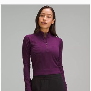 NWT Rest Less half zip crop size 8